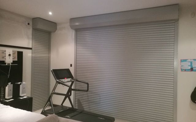 ALUMINIUM ROLLER SHUTTER DOORS