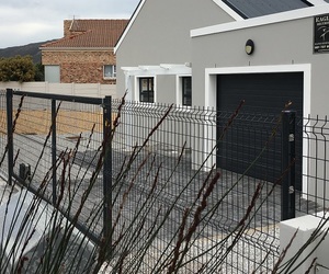 Fencing Installation in De Kelders