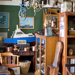 The_new_junkshop_shop_floor_interior_1527150561_1588143988