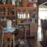 Breakfast/Dining area