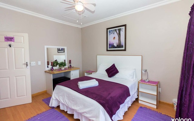 The_white_house_pearly_lavender_fields_upstairs_new_1512570180_1593527379