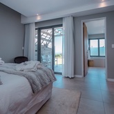 Bedroom - Romans Villa Boutique Guest House - Gansbaai