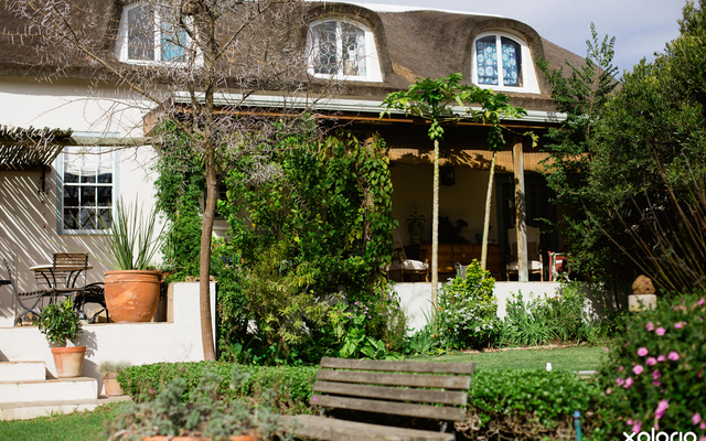 sara_abbott_house_and_garden_1527149257_1598858282