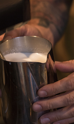 gansbaai_coffee_shop_raging_goose_coffee_making_frothy_milk_1603977530