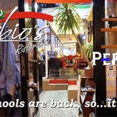 OK, schools are back so...it's time for some Italian relaxation therapy - Fabio's - Hermanus