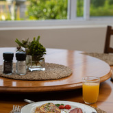 ONLY R911,00 per room for 2, BREAKFAST INCLUDED - Aire del Mar Guest House - Gansbaai