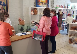 Pikkewyntjies Second Hand Shop