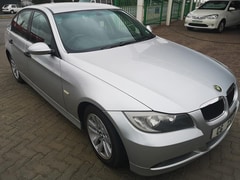 2005 BMW 320i Manual