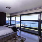 Gansbaai - Villa The Cherry - Main Bedroom View