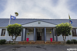 New School Times / Nuwe Skooltye