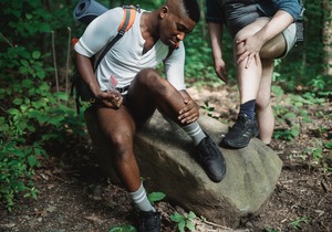 HOW TO REMOVE A TICK THE RIGHT WAY