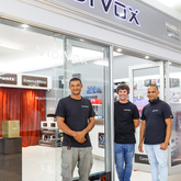Friendly Staff - Vidi Vox - Xplorio™ Hermanus
