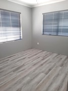 Glue-Down Vinyl from WannabiWood