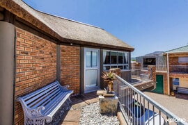 1 Apartment Available for the Long Weekend!