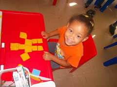 Pikkewyntjies Shapes - This is a square