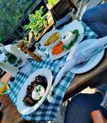 Rich Merlot Oxtail and Skaap Kop Kerrie Afval