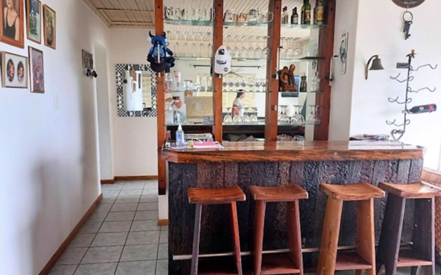 3_bedroom_bar_1617109489_1622120492