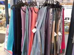 Scarves, Pashminas and Cashmeres