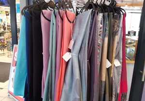 Scarves, Pashminas and Cashmeres