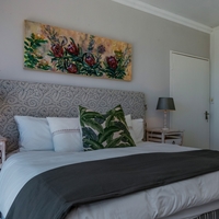 Proteas Fynbos Landscape - Annelene (Lientjie) van der Colff - Xplorio™ Gansbaai