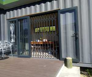 Retractable Security Gates