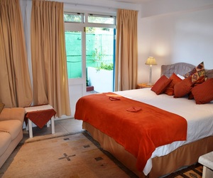 Family and Pet-Friendly Self-Catering Accommodation in Hermanus