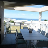 Son & Saffier- Hermanus Luxury Holiday Homes - Xplorio™ Hermanus