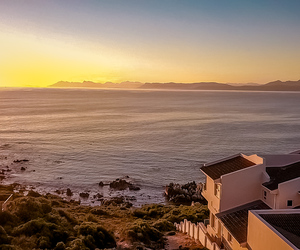 Whale Huys Oceanside Eco Villa Goes Solar