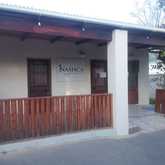 Store Front - Nascha Stanford - Xplorio™ Stanford