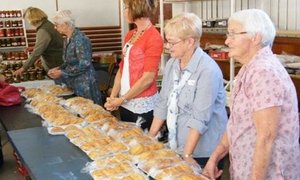 April 2013 : Kerkbasaar op Gansbaai