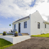 Side View - Agulhas Heights Self-catering Cottages - Xplorio™ Agulhas