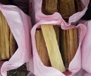 50kg Sakke Hout / 50kg Bags of Wood