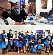 Jong Redenaars Beïndruk Tydens Derde Streeks Redenaarskompetisie