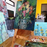 Art Studio, Working on a Fynbos Series - Annelene (Lientjie) van der Colff - Xplorio™ Gansbaai
