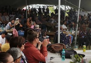 27 December 2021: Arno Carstens LIVE at Lomond Wine Estate!