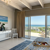 Villa 1 Bedroom - Stanford's Cove Villa - Xplorio™ Gansbaai