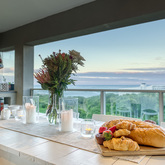 Dine with a View - Stanford's Cove Villa - Xplorio™ Gansbaai