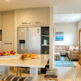 Villa 2 Kitchen - Stanford's Cove Villa - Xplorio™ Gansbaai