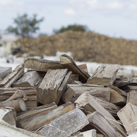 Braai Wood - Fynbos Pole Depot Struisbaai - Xplorio™ Struisbaai