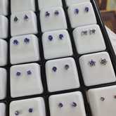 Earrings - Tanzanites and Diamonds of Hermanus - Xplorio™ Hermanus