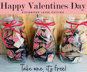 FREE Valentine's Badge