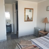 Ensuite Bathroom - Bellavista @ Baleana Bay - Xplorio™ Gansbaai 