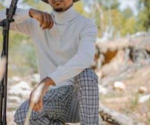 Jemaine Julies: Musiekvideo in Bredasdorp Geskiet