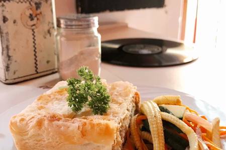 85096468_2512387075539492_73764036084236288_n_1648643742