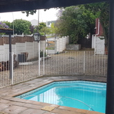 Pool Area - Kelkiewyn Guesthouse - Xplorio™ Caledon