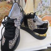 New Winter Stock Arrivals - Sidewalk - Xplorio™ Hermanus