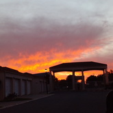 sunset in Onrus, Hermanus - Busy Kitchen - Xplorio™ Hermanus