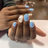 Blue nails - Desert Rose - Beauty Studio - Xplorio™ Villiersdorp