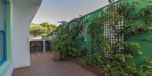 hermanus_accommodation_norfolk_guesthouse_oystercathcer_porch_1559022668_1653471283