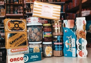 Seafood Products Available at Dal-Italia Delicatessen
